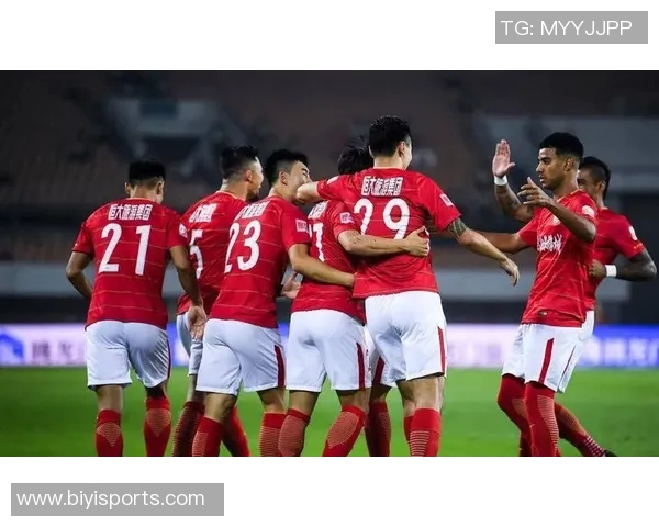 徐新职业生涯里程碑达成200场赛事出战记录与7球进账的辉煌成就